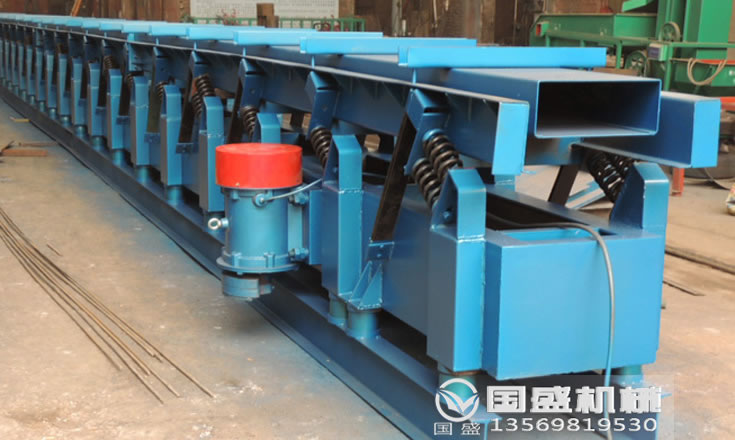 耐高溫長距離振動給料機 耐高溫長距離振動給料機